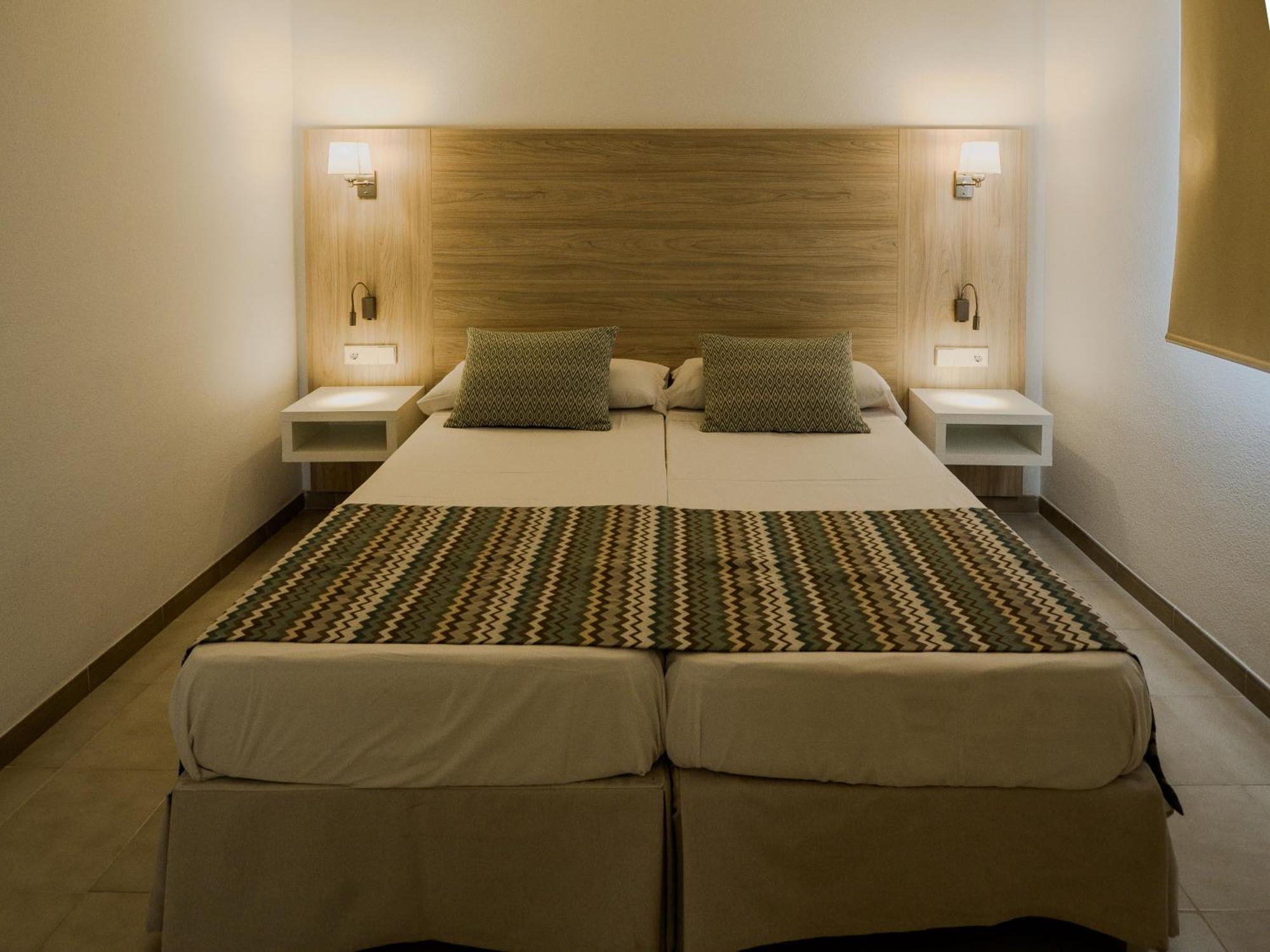 Apartamentos La Santa Maria カラ・ミラー エクステリア 写真